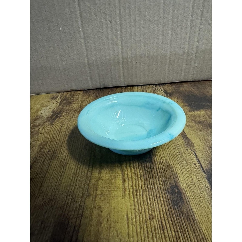 Vintage 70's Avon Aqua Milk Glass Vanity Bowl Floral Trinket Tray Jewelry Dish - Picture 9 of 14